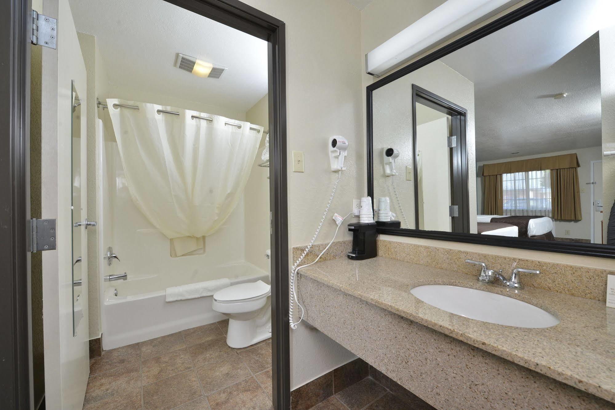 Motel Western Regency & Gonzales